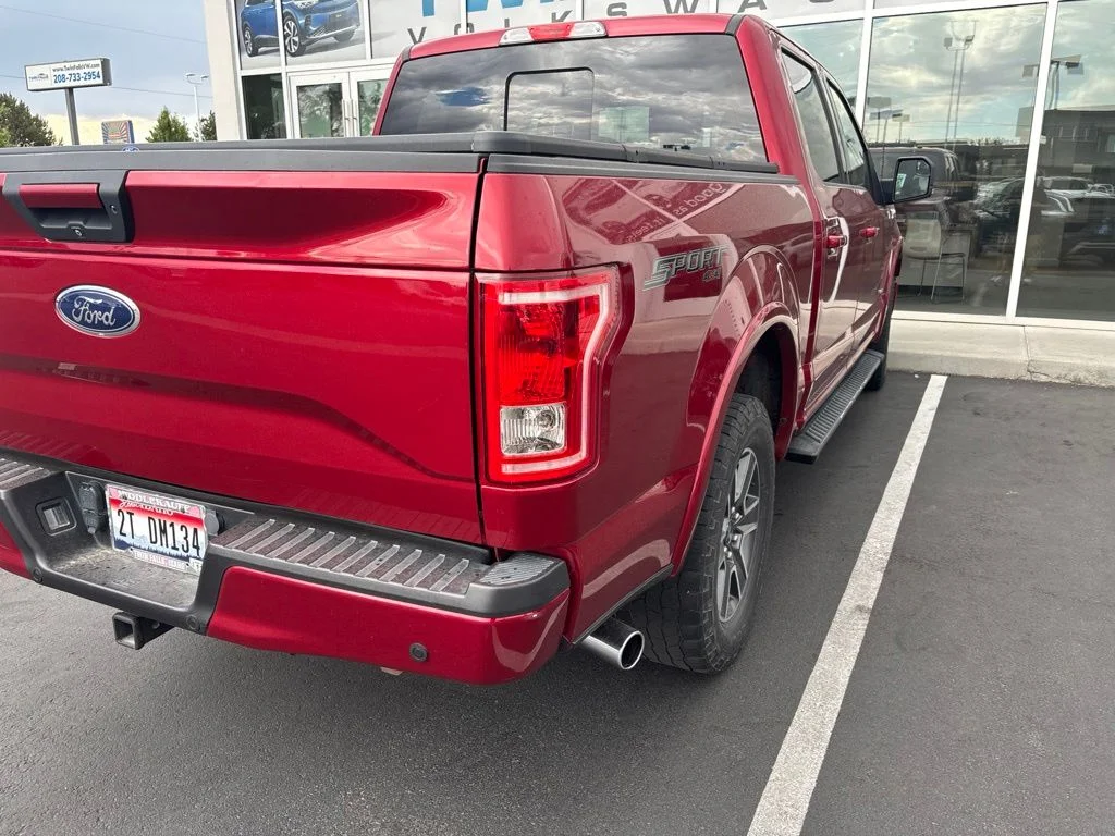 Used 2016 Red Ford XLT image 8