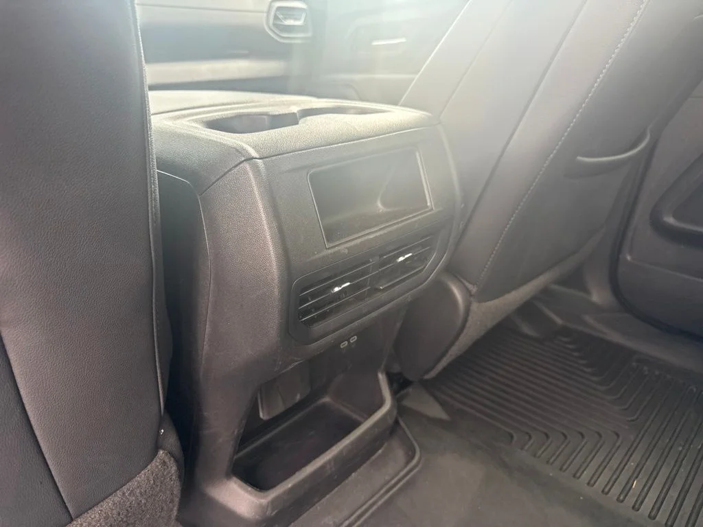 Used 2024 White Chevrolet Work Truck image 21