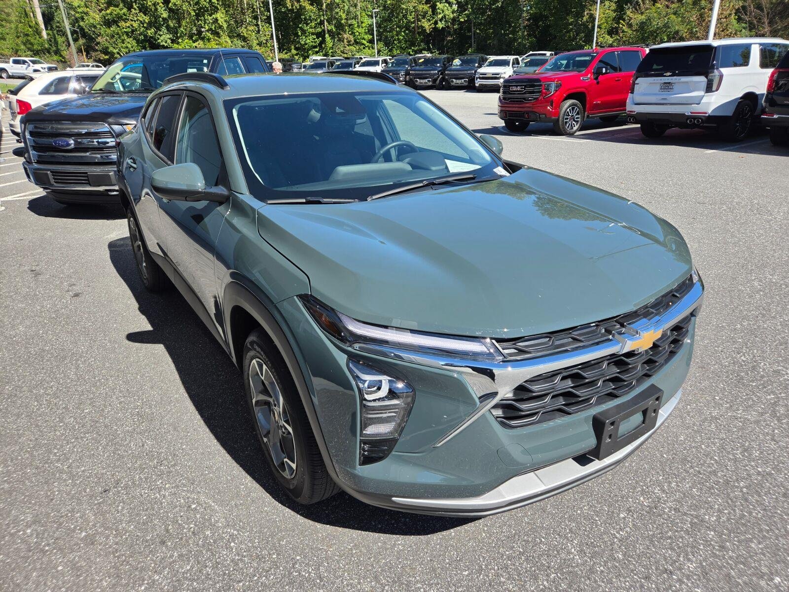 Used 2026 Cypress Gray Chevrolet LT image 3