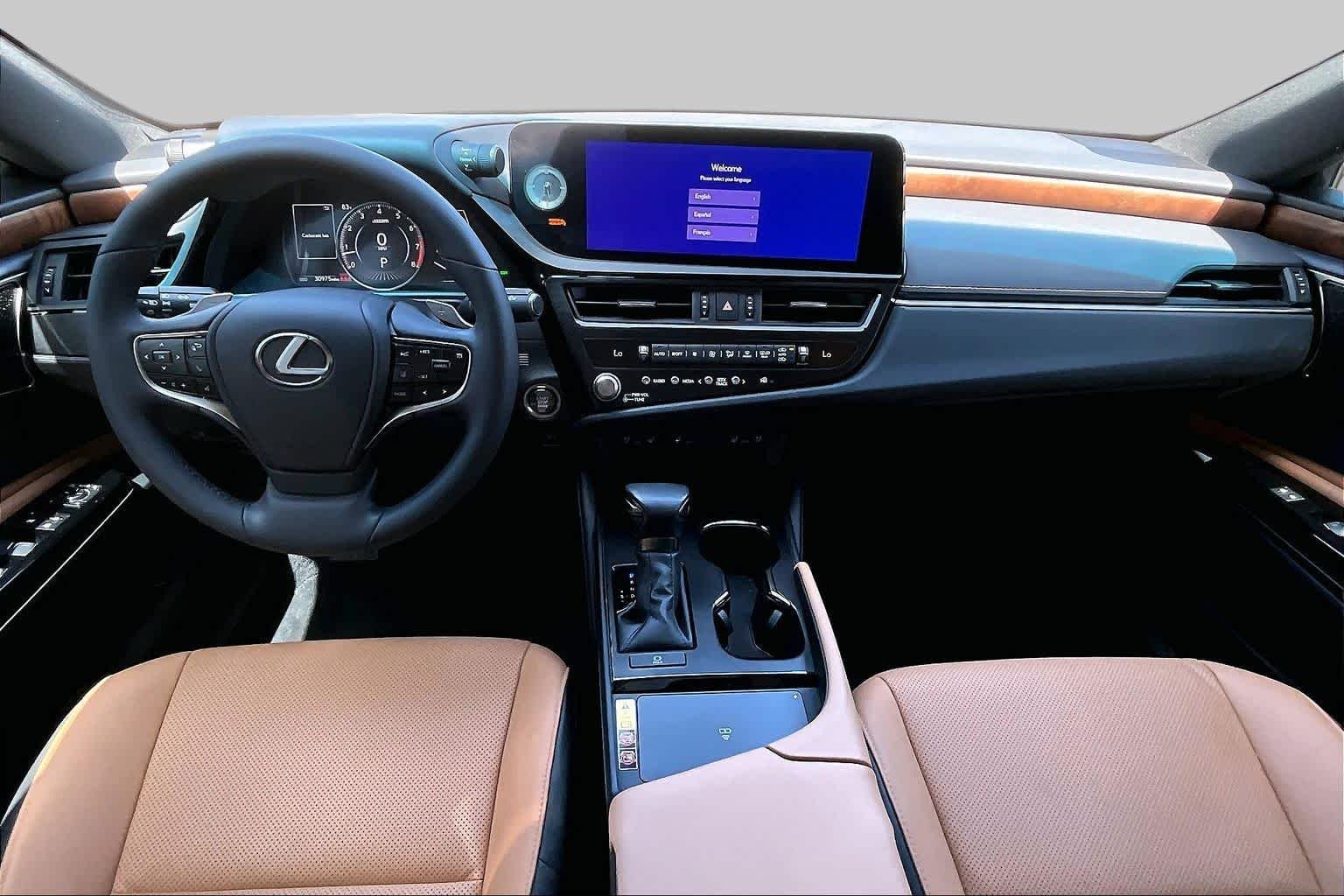 Used 2023 Eminent White Pearl Lexus  image 16