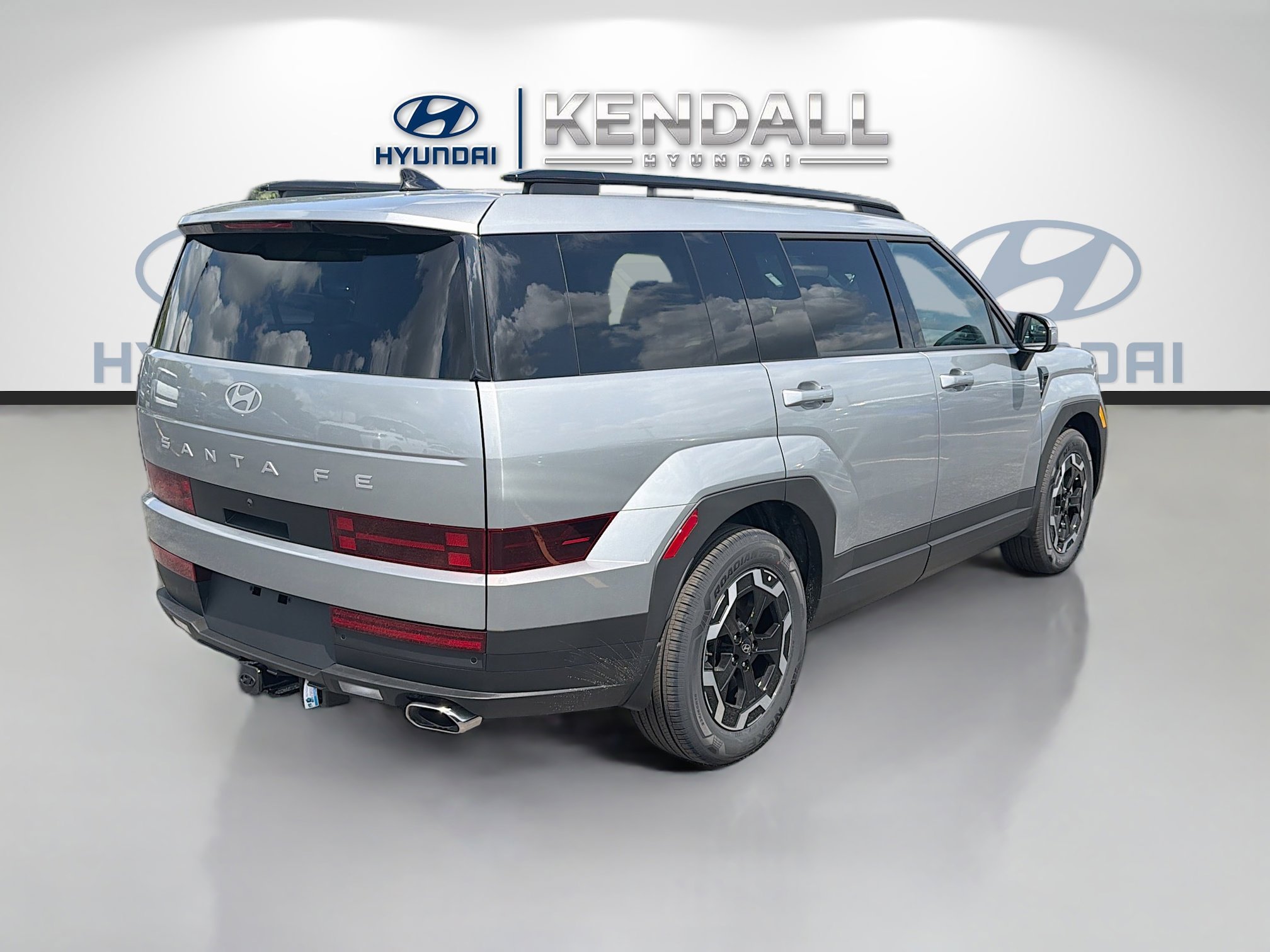 New 2026 Shimmering Silver Hyundai SEL FWD image 30