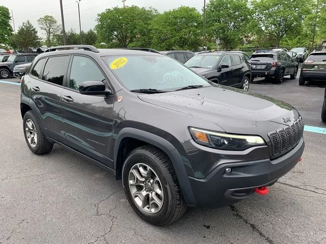 Used 2022 Gray Jeep Trailhawk image 8