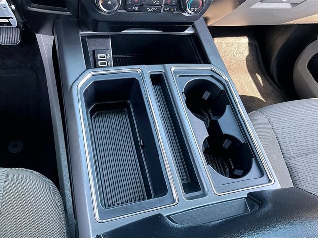 Used 2017 Caribou Metallic Ford XL image 27
