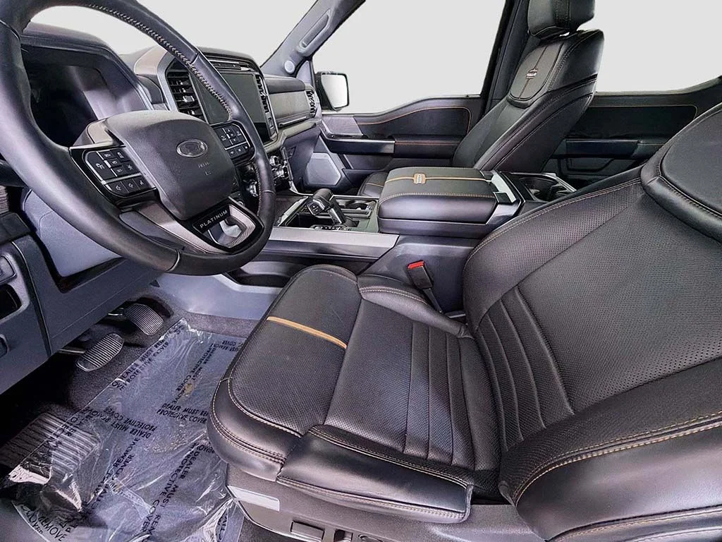 Used 2023 Agate Black Metallic Ford Platinum image 26