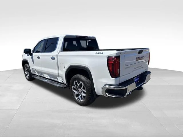 Used 2023 White GMC SLT image 5