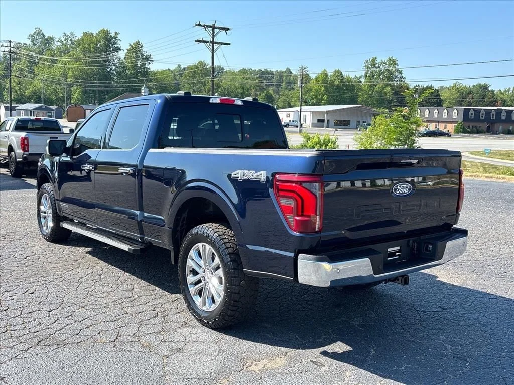 Used 2024 Blue Ford Lariat image 5