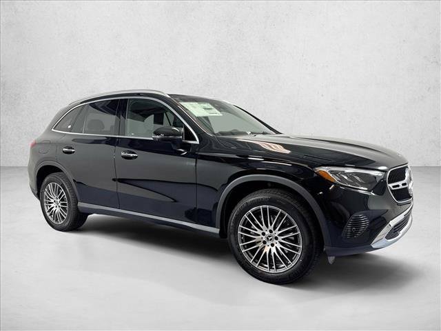 New 2026 Black Mercedes-Benz GLC 300 image 33