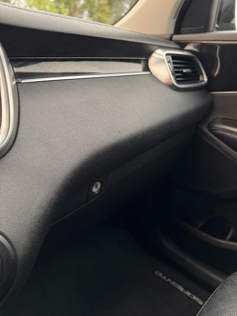 Used 2017 Ebony Black Kia EX image 41