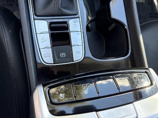 Used 2022 Gray Hyundai SEL image 20