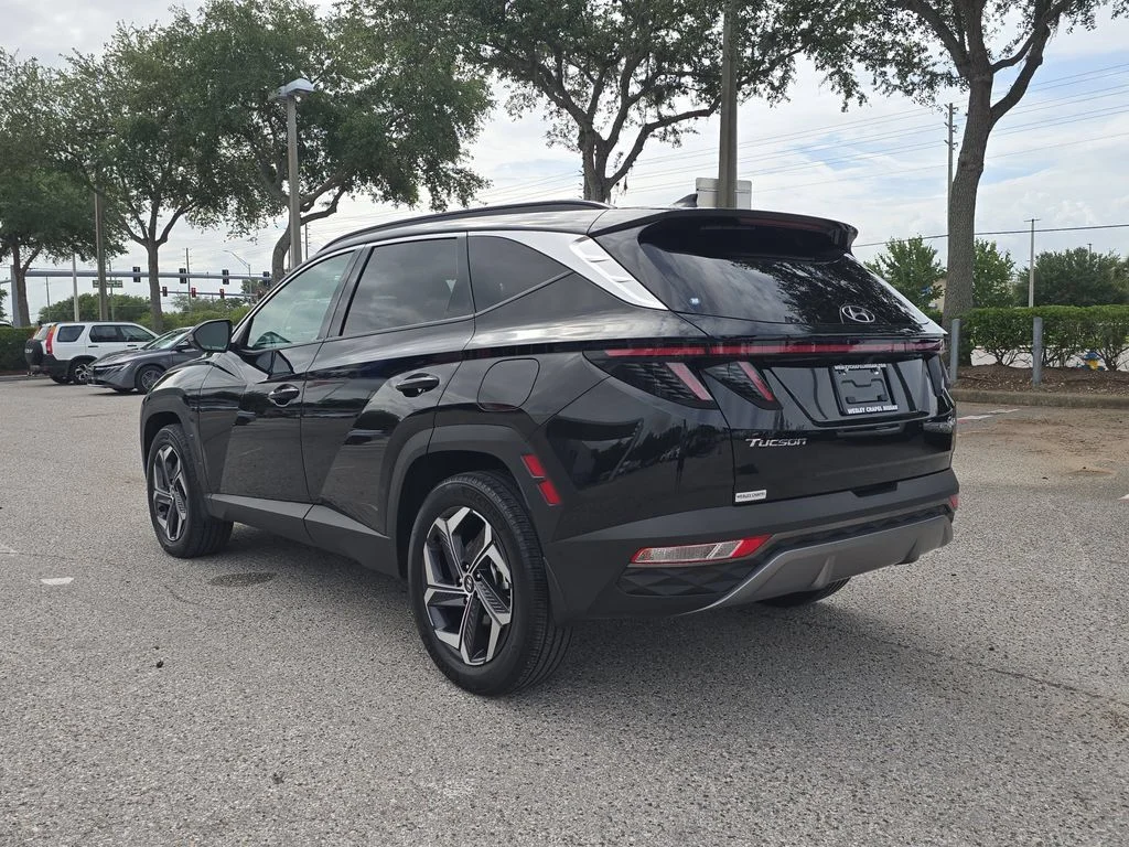 Used 2024 Black Hyundai Limited image 6