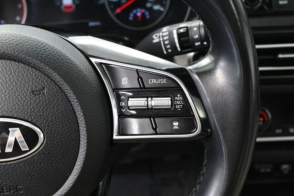 Used 2021 Blue Kia SX image 31