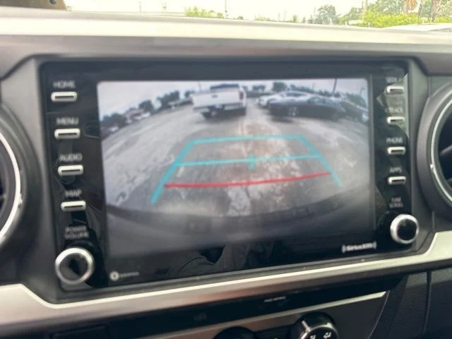 Used 2022 Black Toyota SR5 image 21