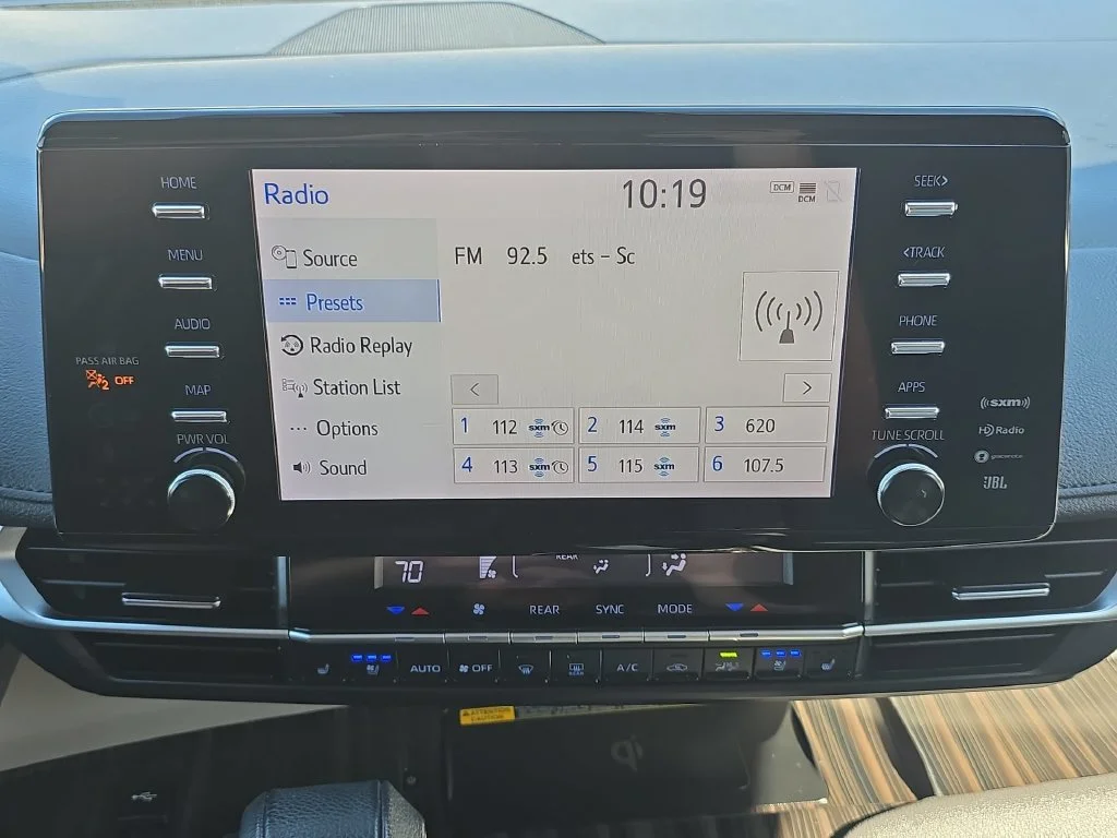 Used 2022 Gray Toyota Limited image 27