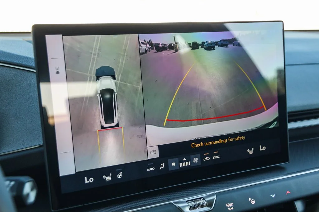 New 2026 Ultra White Lexus ES 350h PREMIUM+ image 23