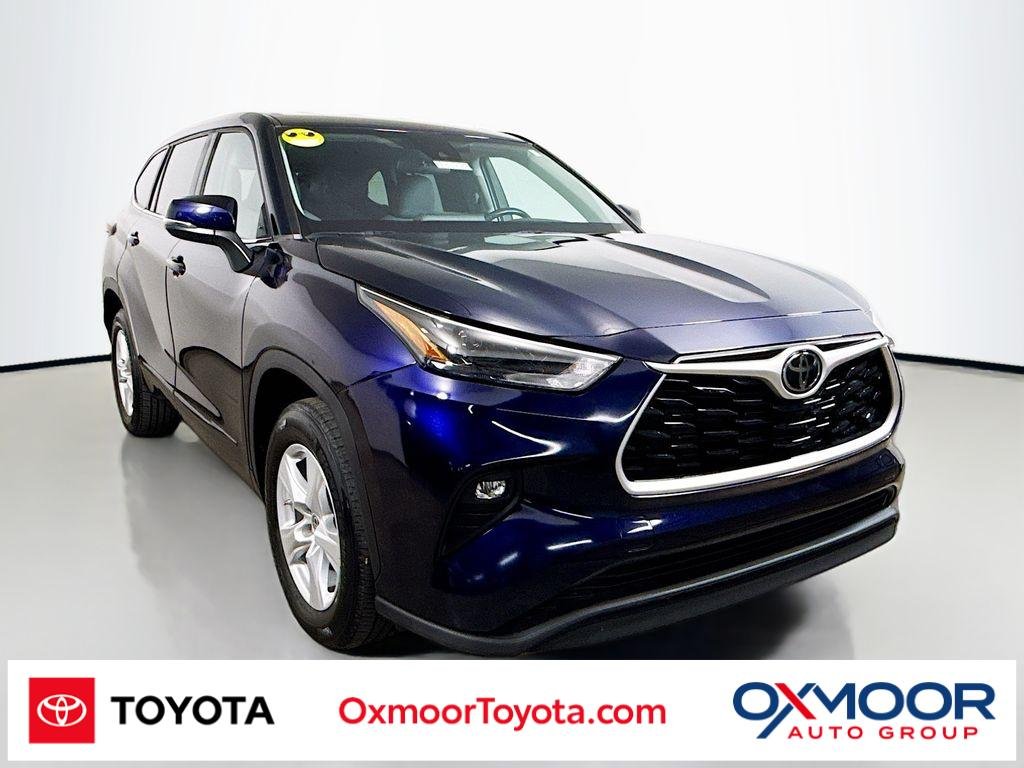 2023 Toyota Highlander LE