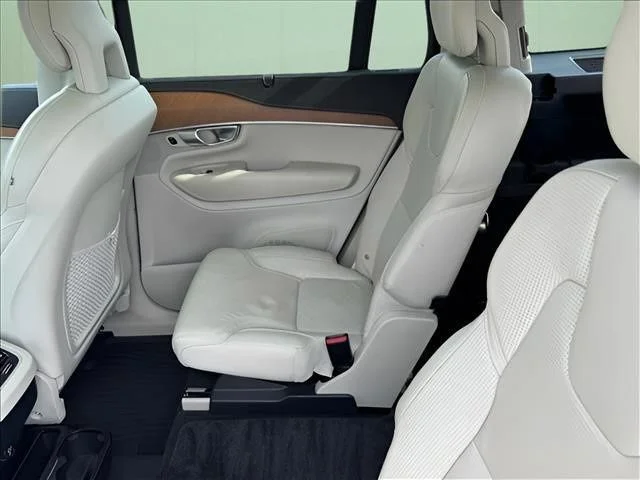 Used 2020 Silver Volvo T6 Inscription image 8