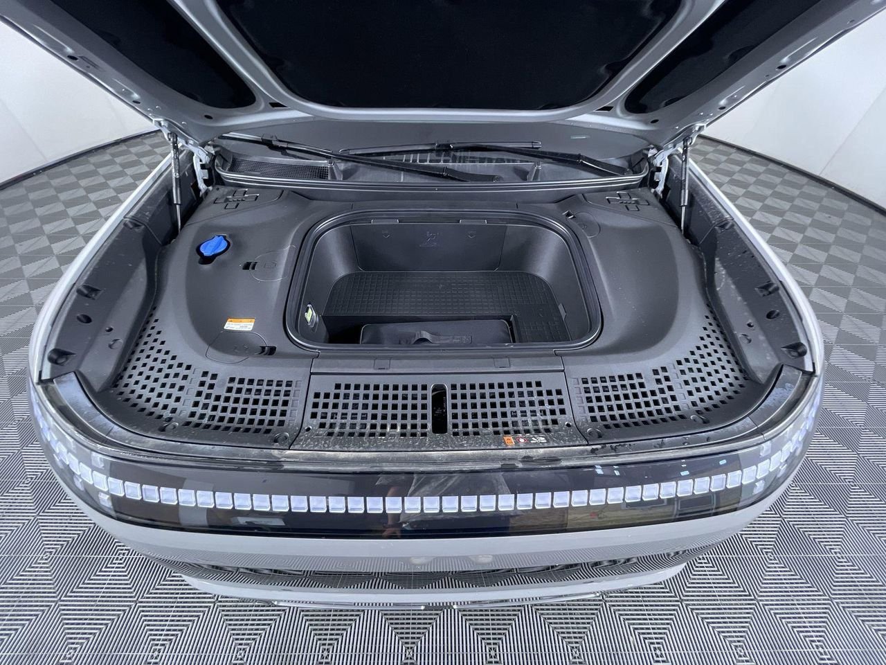 2026 Hyundai IONIQ 9 SE - Photo 11