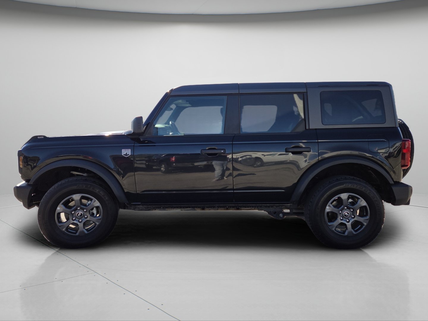 Used 2025 Shadow Black Ford Big Bend image 20