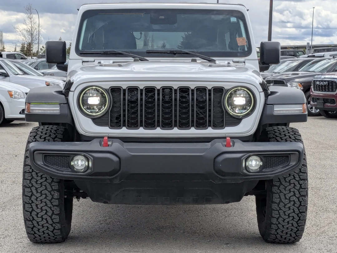 Certified Used 2024 White Jeep Rubicon - - Tech Grp - Safety Grp - Alpine Audio - Blind Spot & More! image 3
