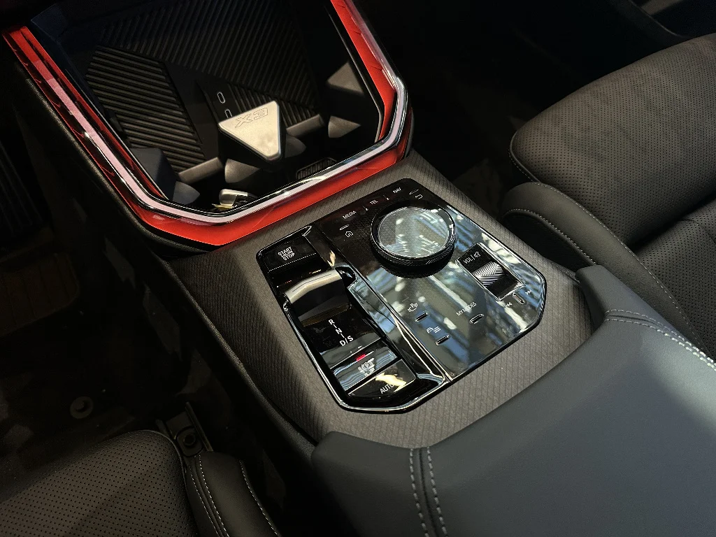 New 2026 Black Sapphire Metallic BMW 30 xDrive image 10
