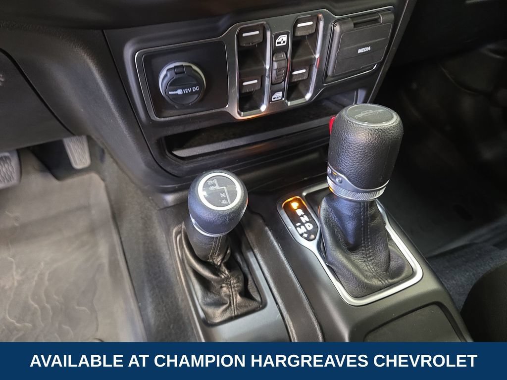 2022 Jeep Gladiator WILLYS - Photo 21