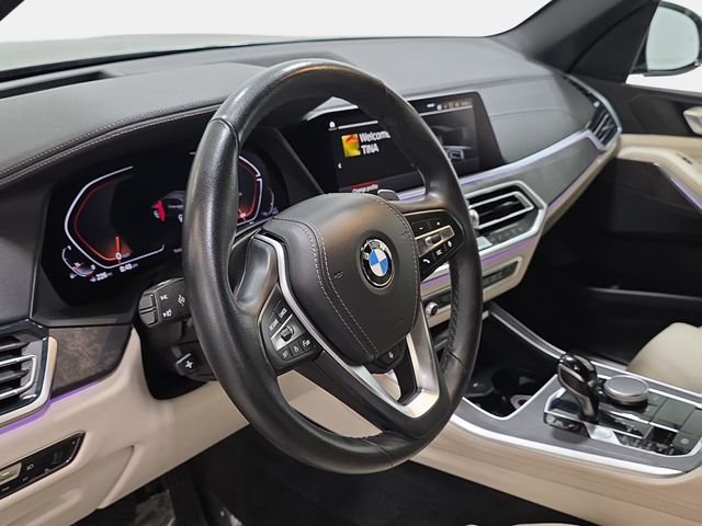 Used 2022 Jet Black BMW xDrive40i image 14