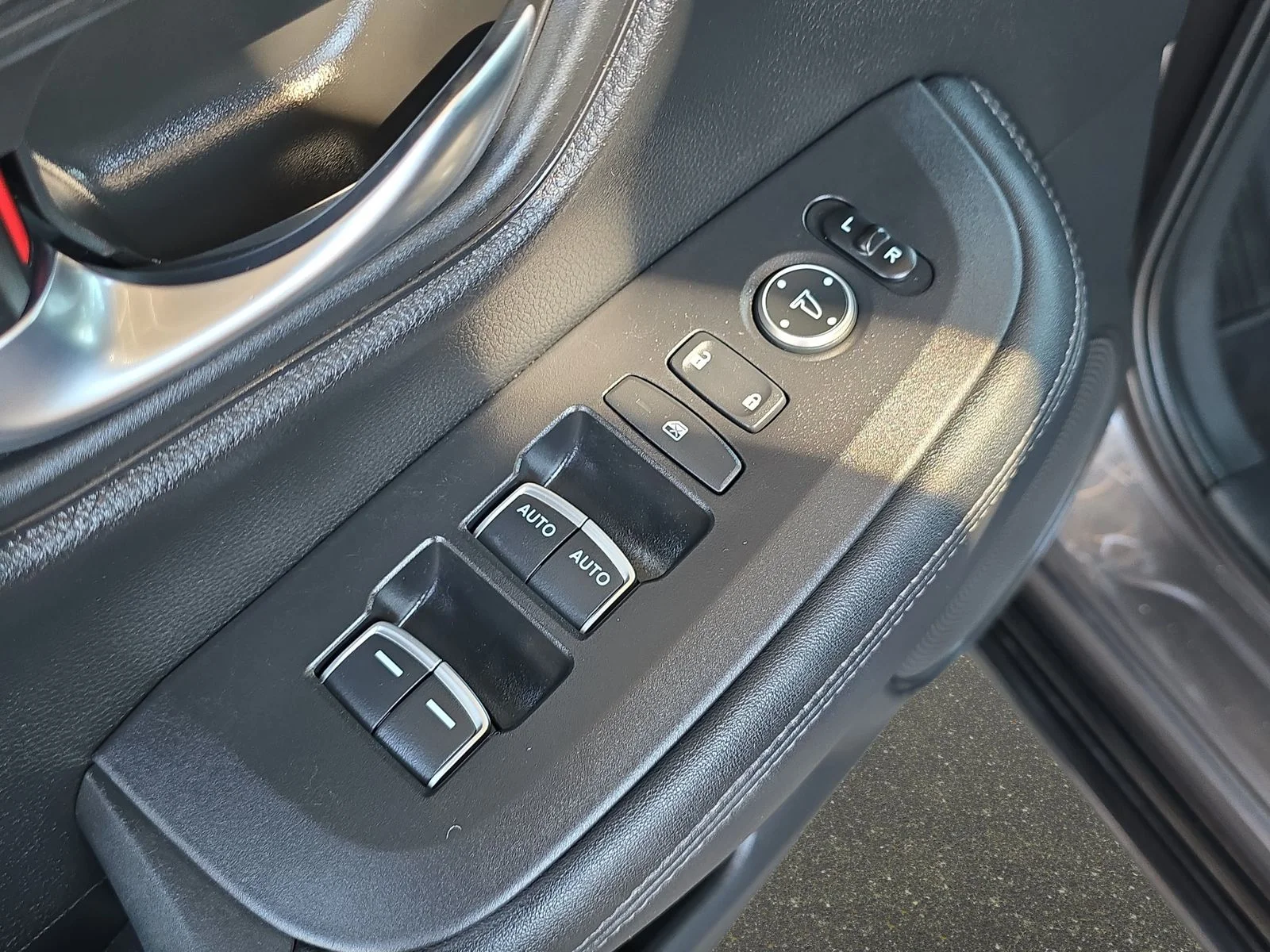 2024 Honda HR-V EX-L - Photo 25