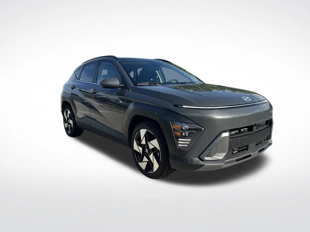 Used 2024 Gray Pearl Hyundai Limited image 2