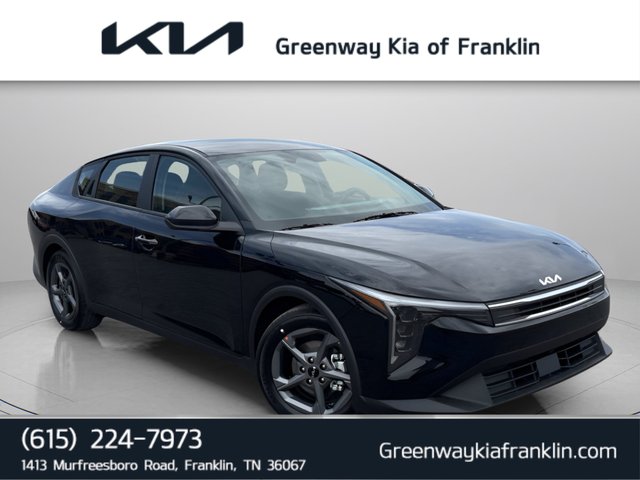 New 2026 Kia K4 LXS