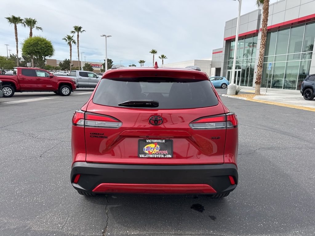 2022 Toyota Corolla Cross XLE - Photo 6