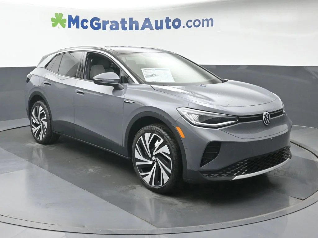 New 2026 Pure Gray W/ Black Roof Volkswagen Pro S Plus image 2