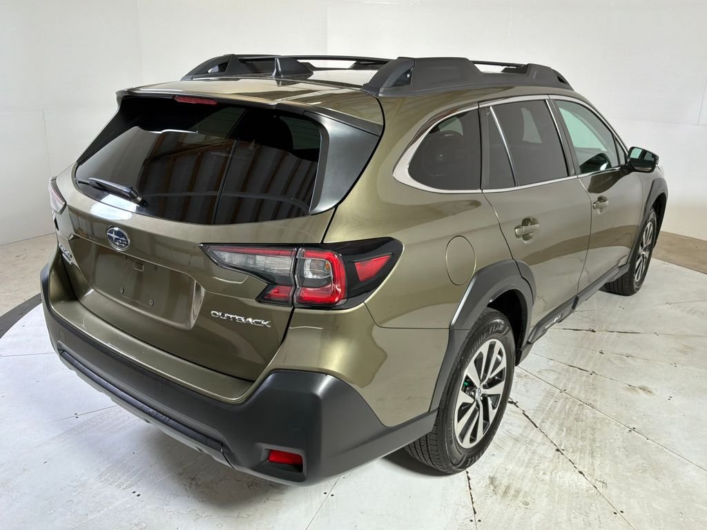 Used 2023 Brown Subaru Premium image 6