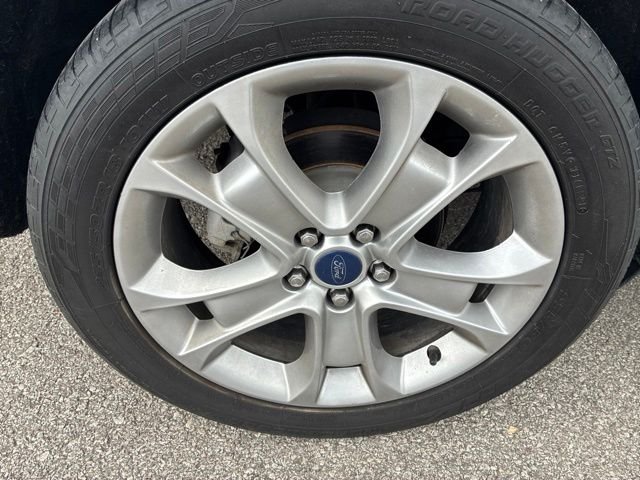 Used 2016 White Platinum Metallic Tri-Coat Ford Titanium image 3