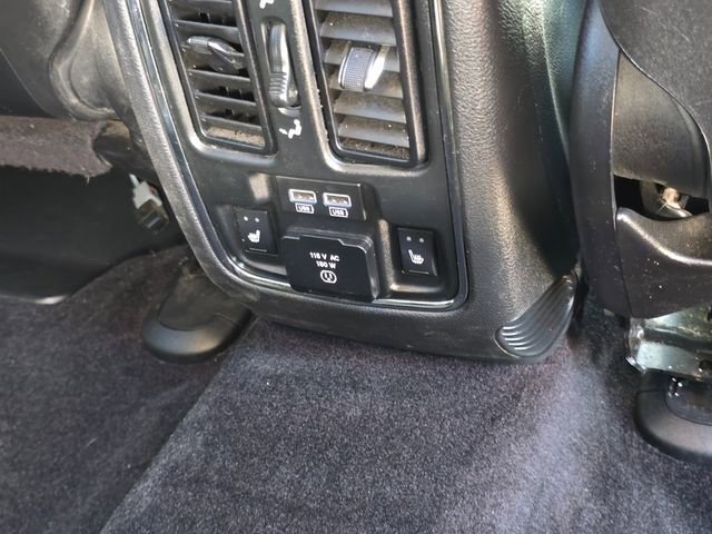 Used 2017 Vice White Tri-Coat Pearl Dodge Citadel image 38