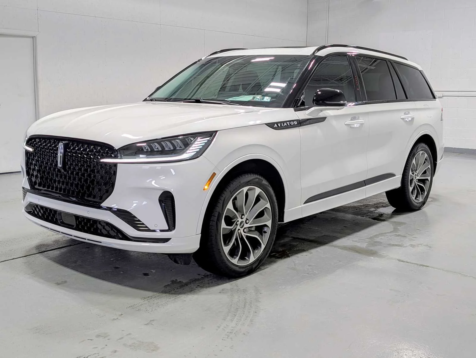 2025 Lincoln Aviator Premiere