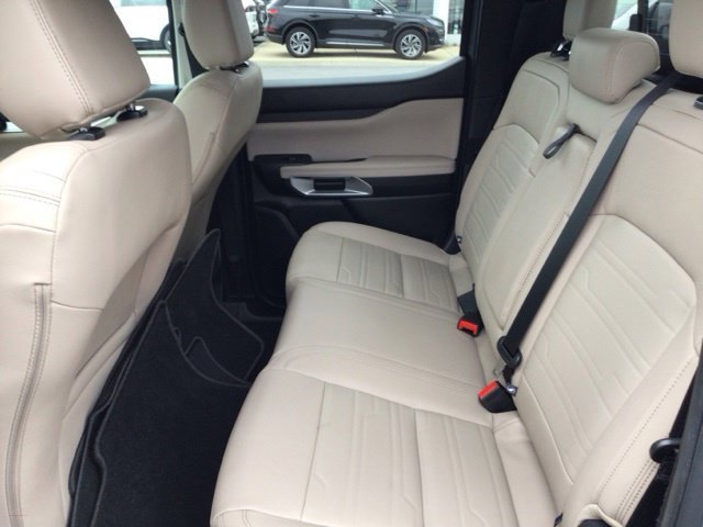 Certified Used 2025 Carbonized Gray Metallic Ford Lariat image 26