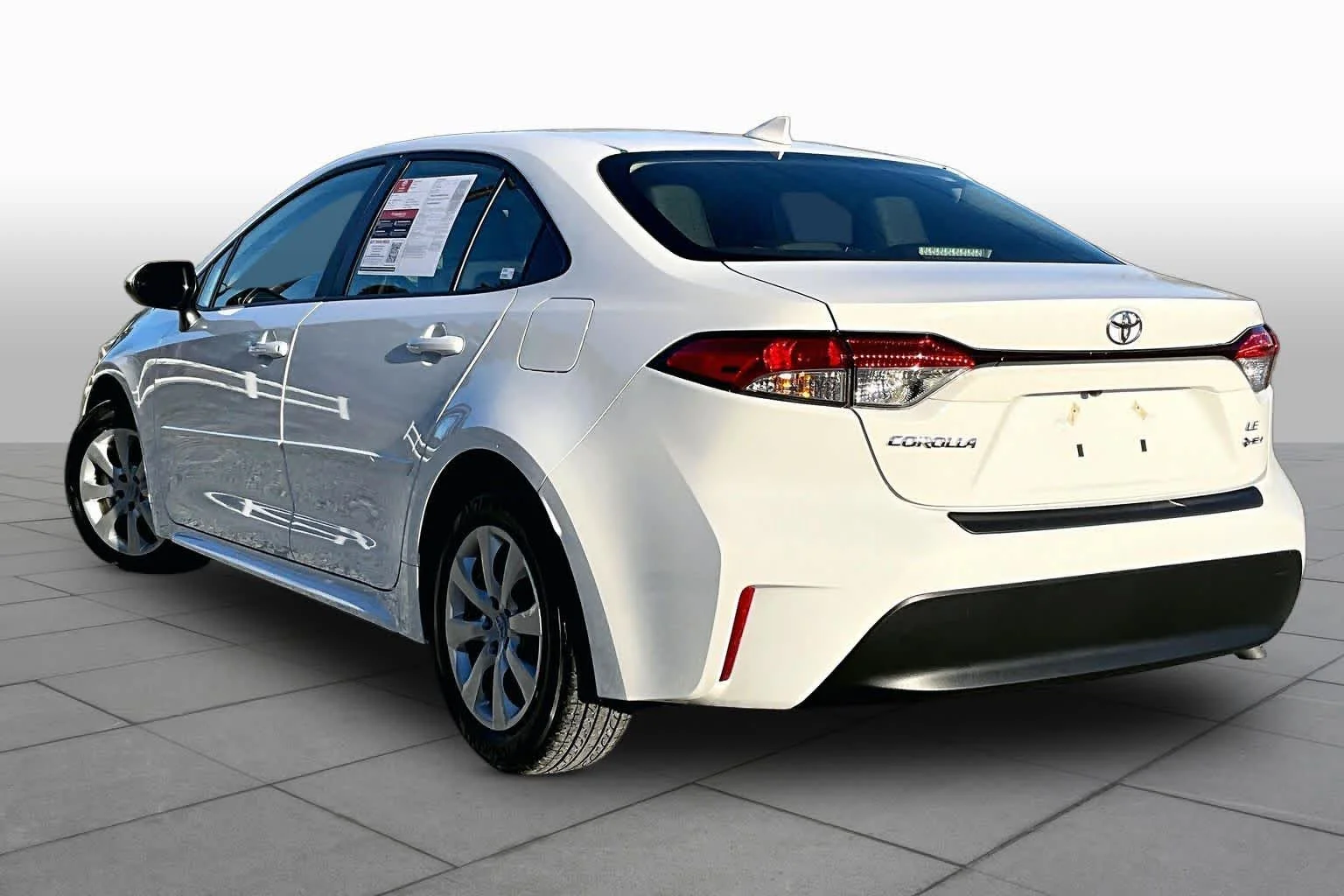 Certified Used 2026 Ice Cap Toyota Hybrid LE image 12