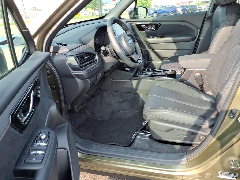 New 2026 AUTUMN GREEN METALLIC Subaru Touring image 18