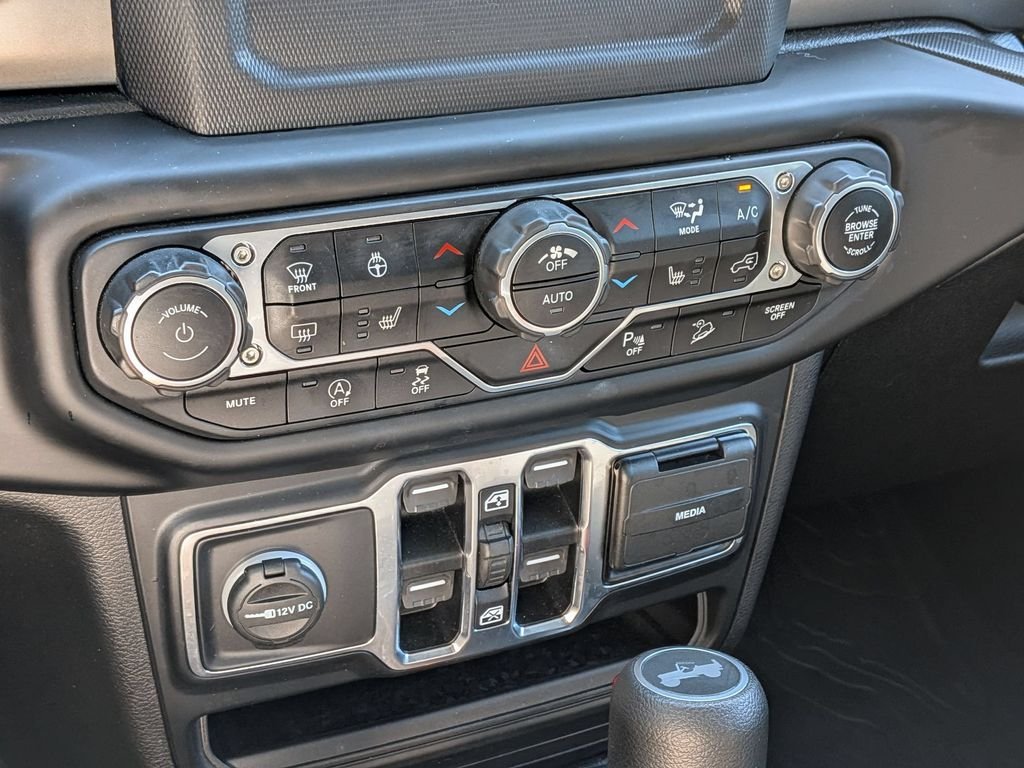 Certified Used 2020 Black Jeep Unlimited Sport S image 19