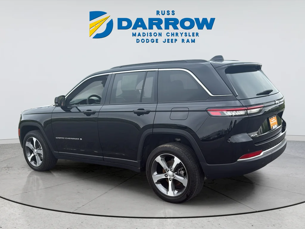 Certified Used 2025 Black Jeep Limited image 3