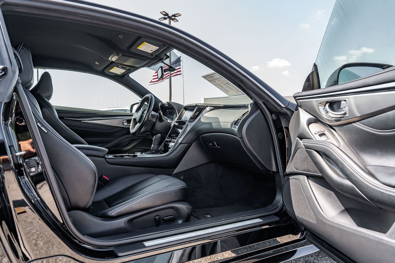 2019 INFINITI Q60 Coupe 9