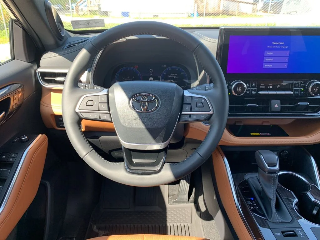 Used 2026 Black Toyota Platinum image 16