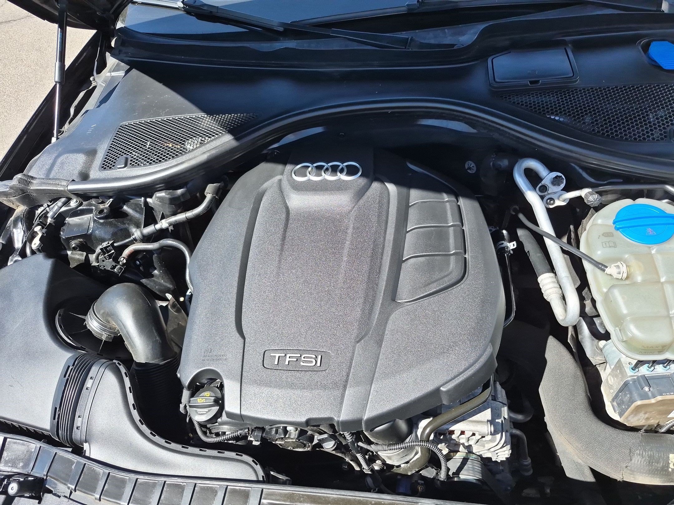 Used 2018 Brilliant Black Audi Premium Plus image 32