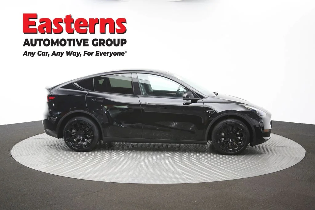 Used 2023 Black Tesla Long Range image 40