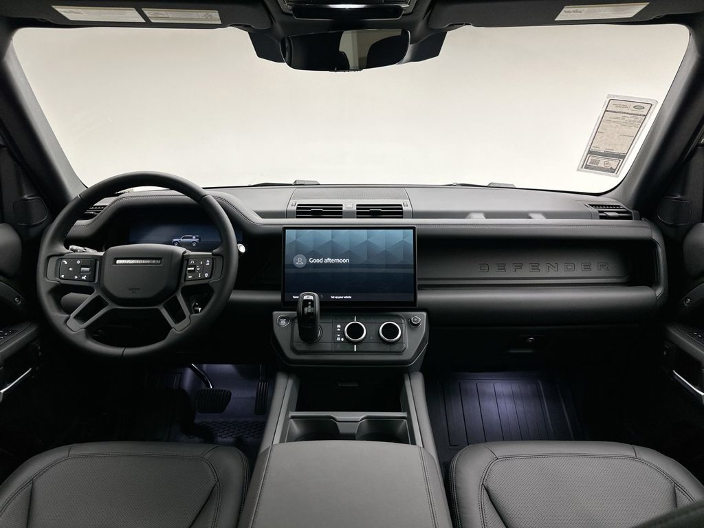 New 2026 Woolstone Green Land Rover X-Dynamic SE image 8