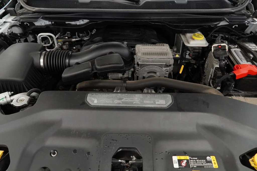 Certified Used 2023 White Jeep Base image 50