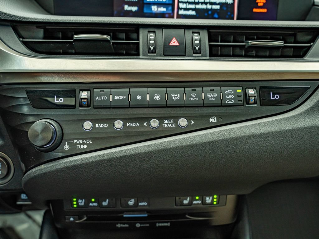 Used 2019 Gray Pearl Lexus 350 image 27
