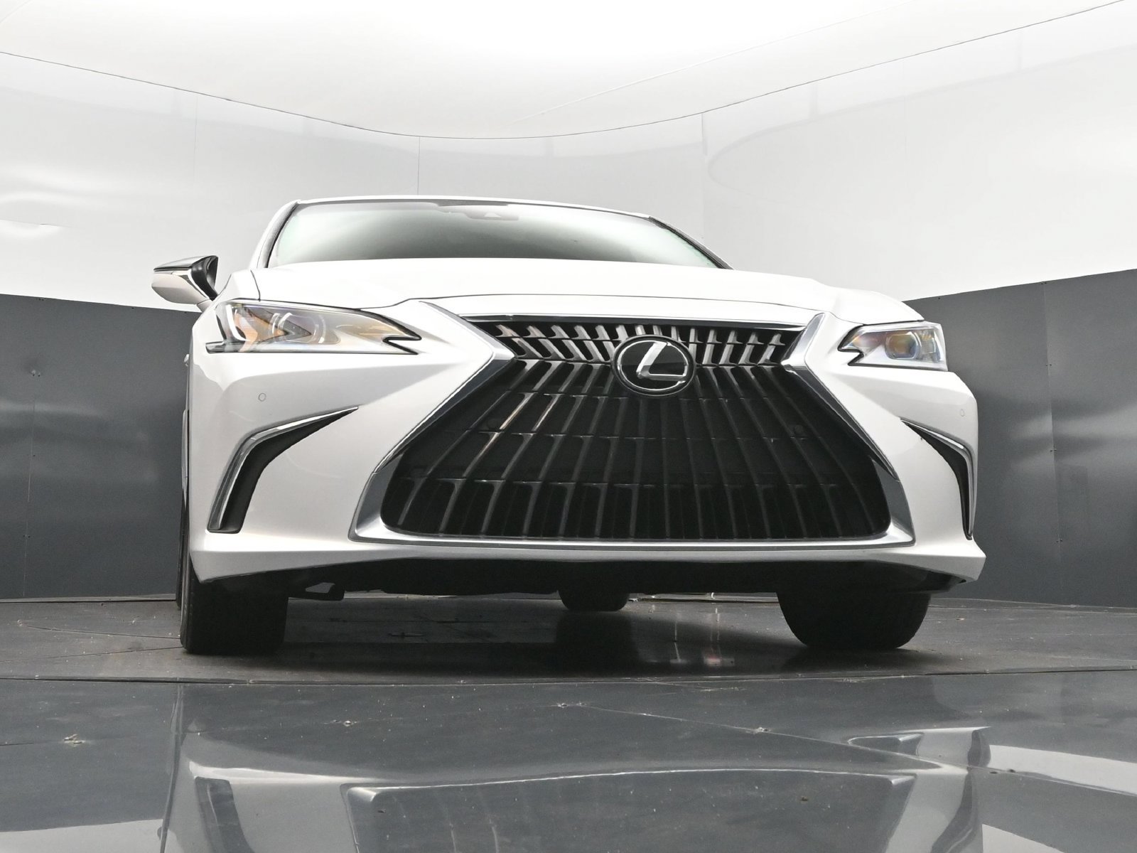 Certified Used 2024 White Lexus 350 image 45