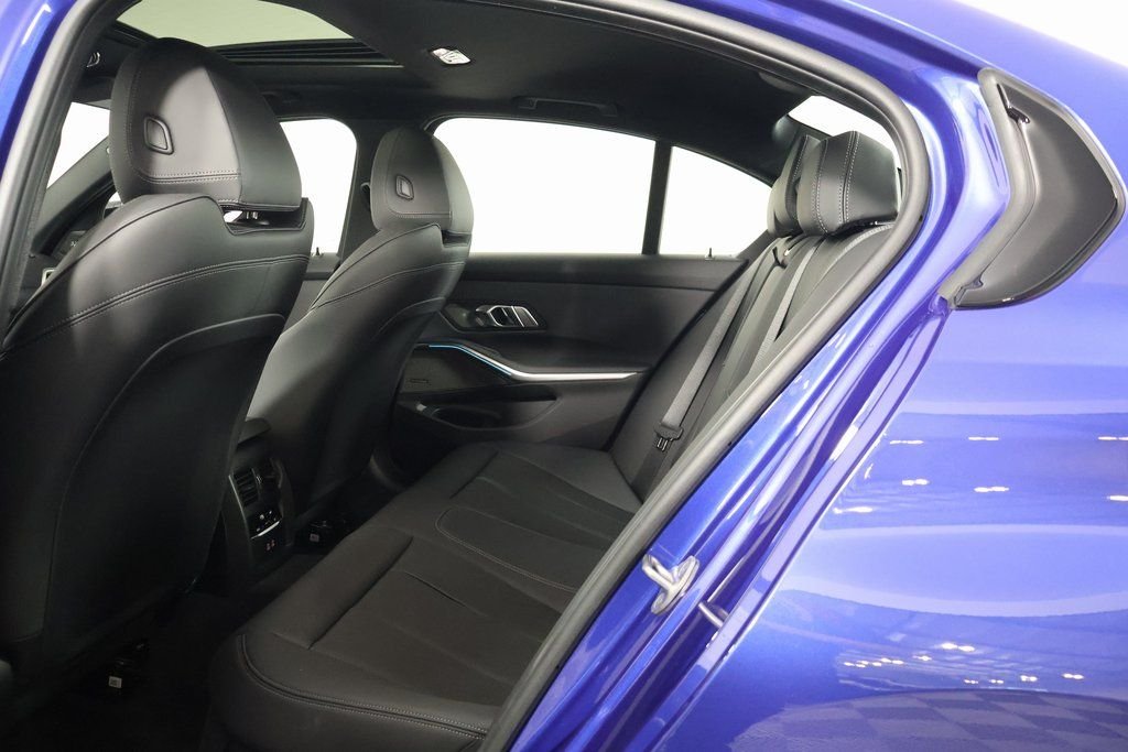 New 2026 Portimao Blue Metallic BMW 330i image 6