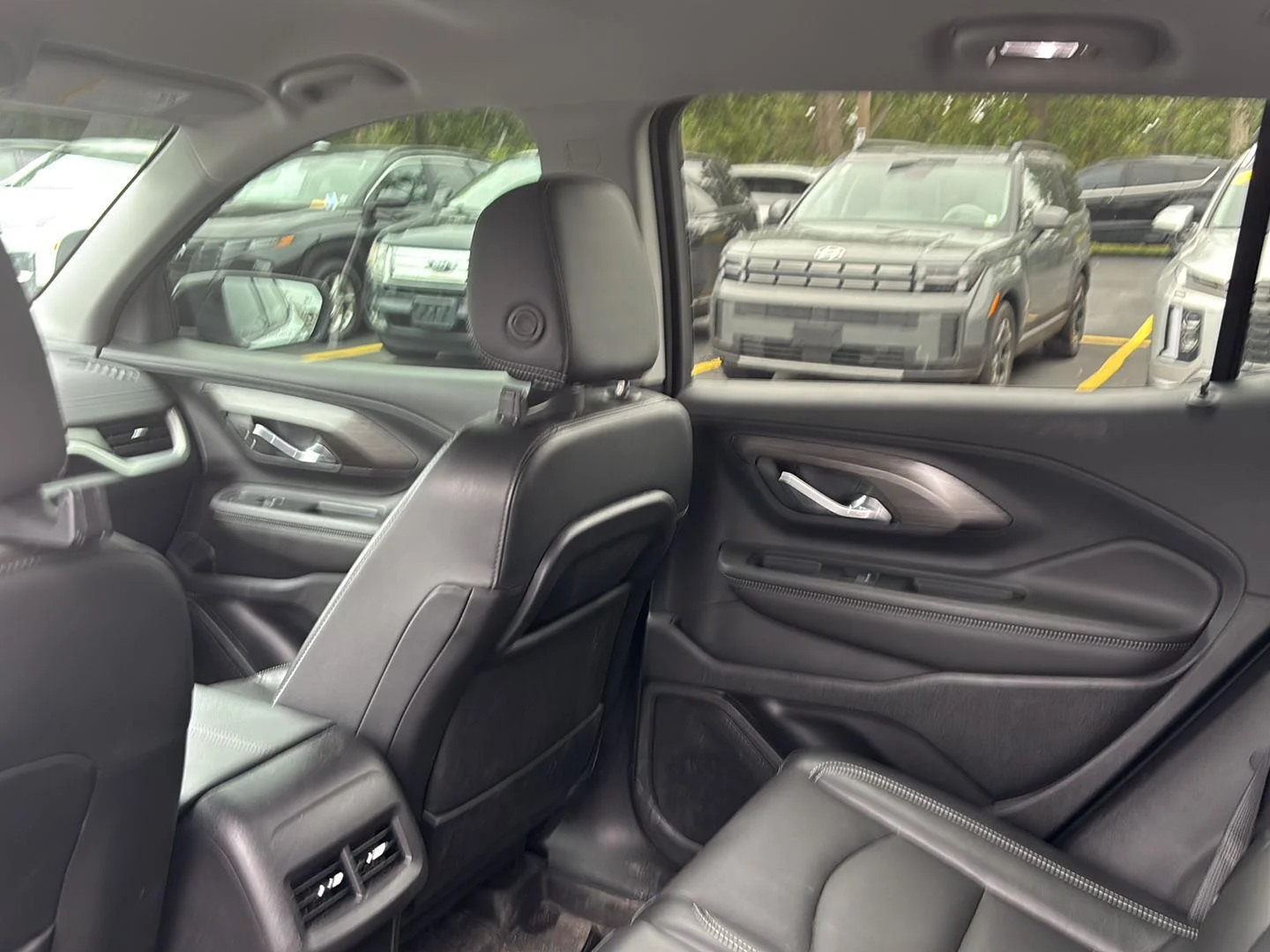Used 2023 Summit White GMC SLT image 20